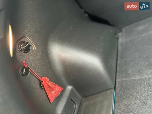 Белый Хендай Туксон, объемом двигателя 2 л и пробегом 131 тыс. км за 17600 $, фото 35 на Automoto.ua