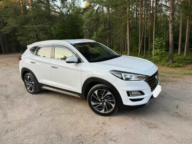 Хендай Туксон 2018 в Одессе на Automoto.ua Белый Хендай Туксон, объемом двигателя 2 л и пробегом 120 тыс. км за 20000 $, фото 1 на Automoto.ua
