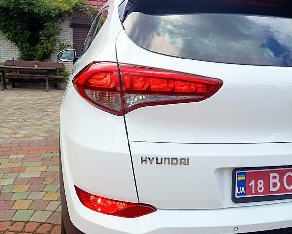 Хендай Туксон 2018 в Львове на Automoto.ua Белый Хендай Туксон, объемом двигателя 2 л и пробегом 169 тыс. км за 21400 $, фото 41 на Automoto.ua