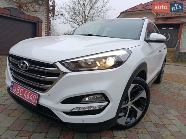Білий Хендай Туксон, об'ємом двигуна 2 л та пробігом 169 тис. км за 19999 $, фото 87 на Automoto.ua