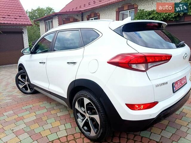 Хендай Туксон 2018 в Львове на Automoto.ua Белый Хендай Туксон, объемом двигателя 2 л и пробегом 169 тыс. км за 21400 $, фото 43 на Automoto.ua