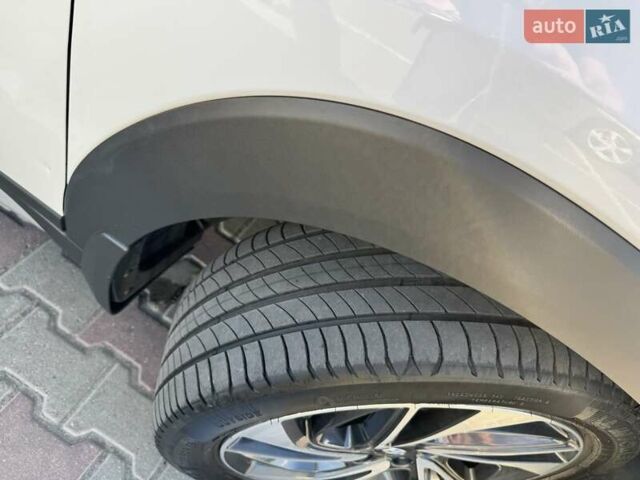 Белый Хендай Туксон, объемом двигателя 2 л и пробегом 97 тыс. км за 24800 $, фото 11 на Automoto.ua