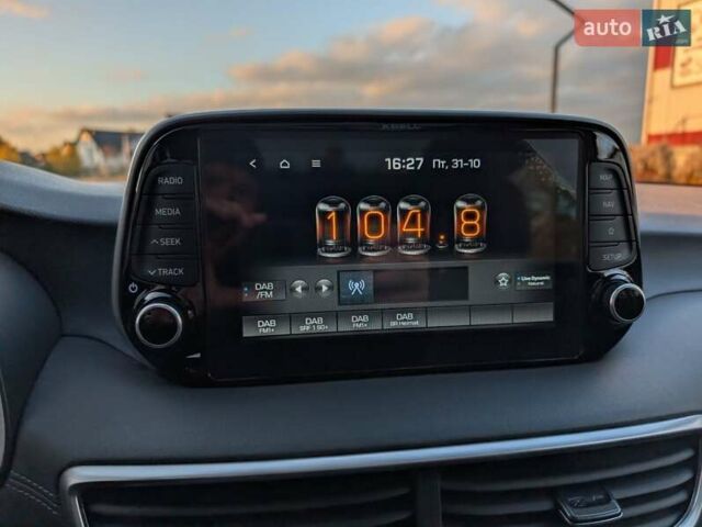 Білий Хендай Туксон, об'ємом двигуна 1.6 л та пробігом 152 тис. км за 21950 $, фото 82 на Automoto.ua