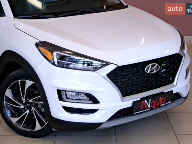 Белый Хендай Туксон, объемом двигателя 2.4 л и пробегом 63 тыс. км за 19500 $, фото 11 на Automoto.ua