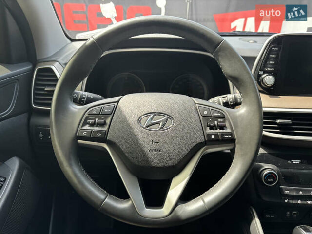 Белый Хендай Туксон, объемом двигателя 1.58 л и пробегом 107 тыс. км за 18500 $, фото 18 на Automoto.ua