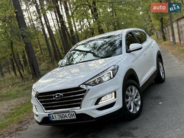Білий Хендай Туксон, об'ємом двигуна 2 л та пробігом 51 тис. км за 17900 $, фото 9 на Automoto.ua