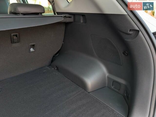 Білий Хендай Туксон, об'ємом двигуна 1.6 л та пробігом 152 тис. км за 21950 $, фото 69 на Automoto.ua