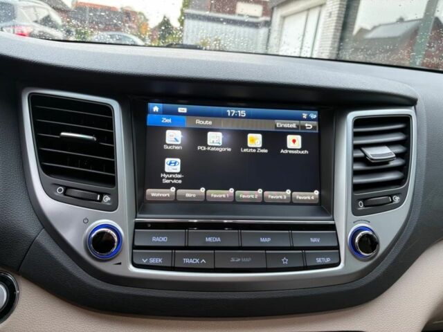 Білий Хендай Туксон, об'ємом двигуна 0 л та пробігом 74 тис. км за 15000 $, фото 5 на Automoto.ua