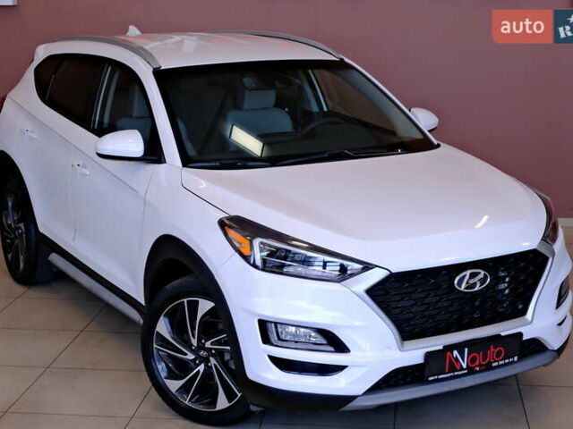 Белый Хендай Туксон, объемом двигателя 2.4 л и пробегом 63 тыс. км за 19500 $, фото 8 на Automoto.ua