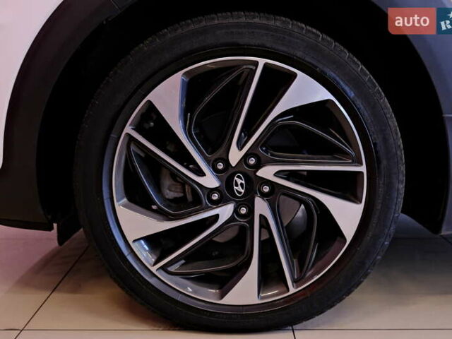 Белый Хендай Туксон, объемом двигателя 2.4 л и пробегом 63 тыс. км за 19500 $, фото 60 на Automoto.ua