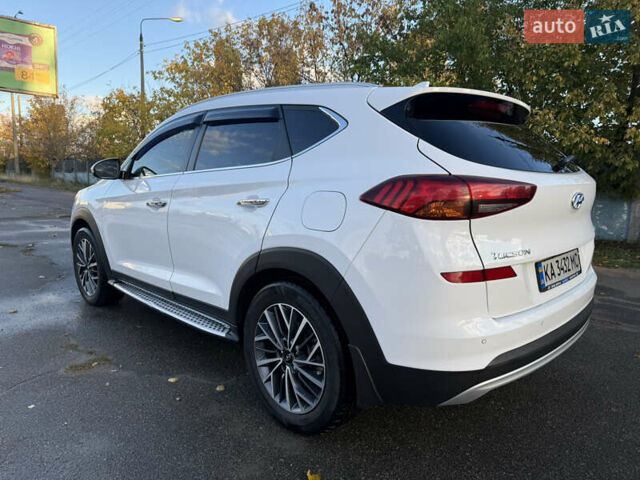 Белый Хендай Туксон, объемом двигателя 1.6 л и пробегом 53 тыс. км за 22500 $, фото 8 на Automoto.ua