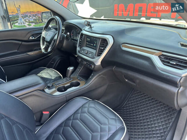 Белый Хендай Туксон, объемом двигателя 1.58 л и пробегом 107 тыс. км за 18500 $, фото 19 на Automoto.ua