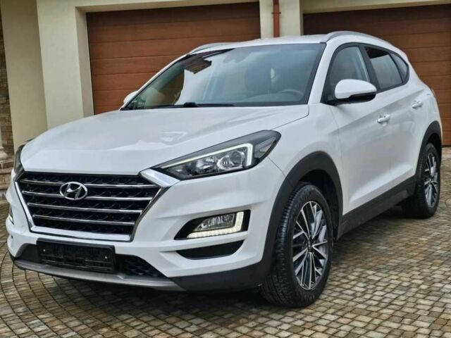Білий Хендай Туксон, об'ємом двигуна 2 л та пробігом 79 тис. км за 12100 $, фото 1 на Automoto.ua
