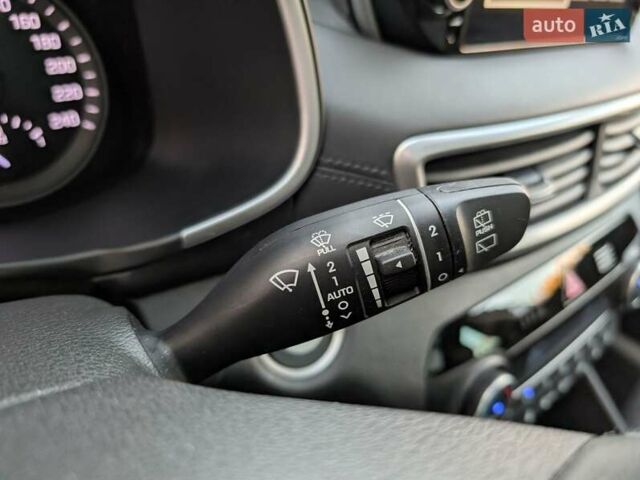 Білий Хендай Туксон, об'ємом двигуна 1.6 л та пробігом 152 тис. км за 21950 $, фото 44 на Automoto.ua