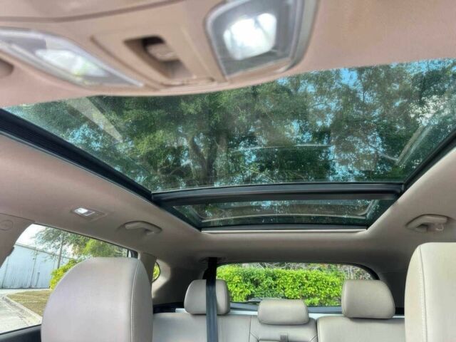 Белый Хендай Туксон, объемом двигателя 2.4 л и пробегом 36 тыс. км за 11400 $, фото 10 на Automoto.ua