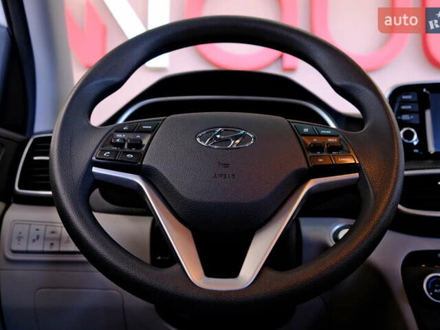 Белый Хендай Туксон, объемом двигателя 2.4 л и пробегом 63 тыс. км за 19500 $, фото 57 на Automoto.ua