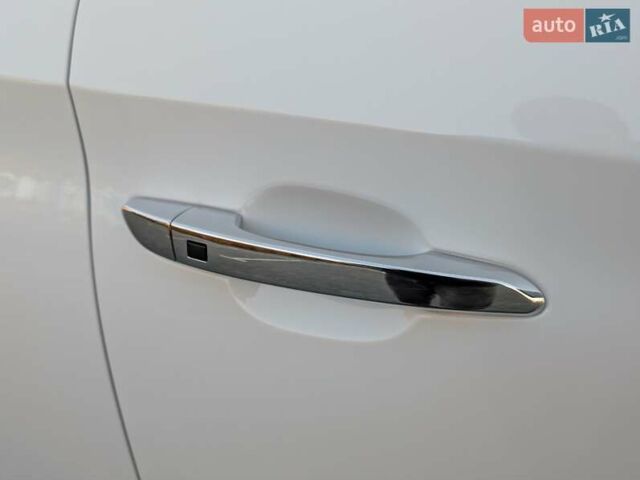 Білий Хендай Туксон, об'ємом двигуна 1.6 л та пробігом 152 тис. км за 21950 $, фото 27 на Automoto.ua