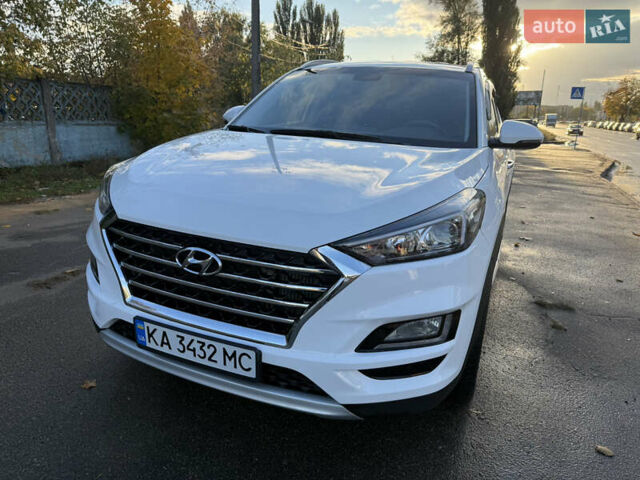 Белый Хендай Туксон, объемом двигателя 1.6 л и пробегом 53 тыс. км за 22500 $, фото 5 на Automoto.ua