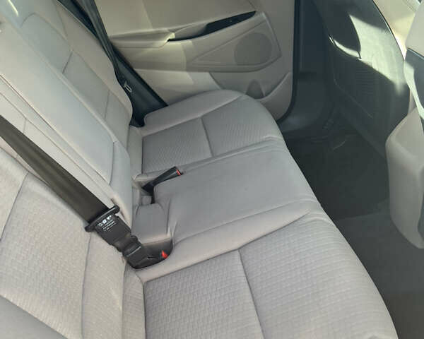 Белый Хендай Туксон, объемом двигателя 2 л и пробегом 148 тыс. км за 17850 $, фото 18 на Automoto.ua