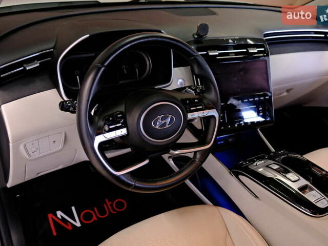 Белый Хендай Туксон, объемом двигателя 2 л и пробегом 160 тыс. км за 29900 $, фото 40 на Automoto.ua