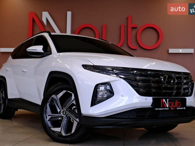 Белый Хендай Туксон, объемом двигателя 2 л и пробегом 160 тыс. км за 29900 $, фото 10 на Automoto.ua