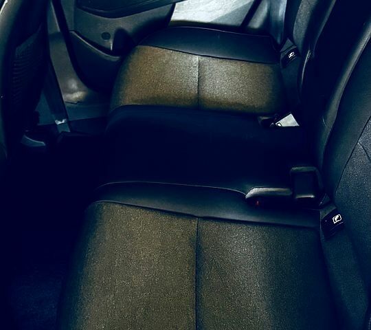 Белый Хендай Туксон, объемом двигателя 2 л и пробегом 50 тыс. км за 21900 $, фото 5 на Automoto.ua