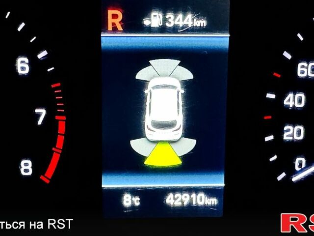 Хендай Туксон 2020 в Киеве на Automoto.ua Белый Хендай Туксон, объемом двигателя 2 л и пробегом 42 тыс. км за 22500 $, фото 2 на Automoto.ua