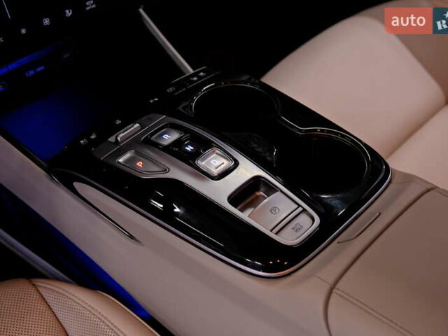 Белый Хендай Туксон, объемом двигателя 2 л и пробегом 160 тыс. км за 29900 $, фото 24 на Automoto.ua