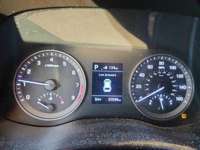 Білий Хендай Туксон, об'ємом двигуна 2.4 л та пробігом 80 тис. км за 2200 $, фото 8 на Automoto.ua