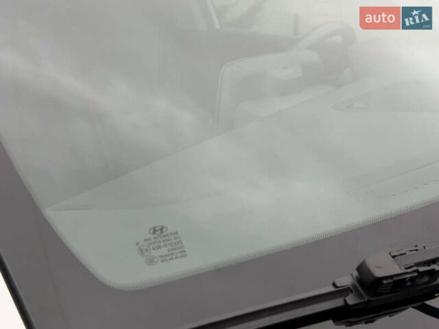 Белый Хендай Туксон, объемом двигателя 2 л и пробегом 50 тыс. км за 23800 $, фото 42 на Automoto.ua