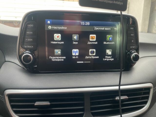 Білий Хендай Туксон, об'ємом двигуна 2 л та пробігом 50 тис. км за 21999 $, фото 22 на Automoto.ua