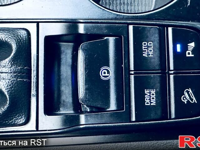 Хендай Туксон 2020 в Киеве на Automoto.ua Белый Хендай Туксон, объемом двигателя 2 л и пробегом 42 тыс. км за 22500 $, фото 3 на Automoto.ua