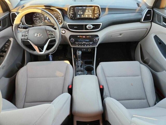 Білий Хендай Туксон, об'ємом двигуна 2.4 л та пробігом 80 тис. км за 2200 $, фото 7 на Automoto.ua