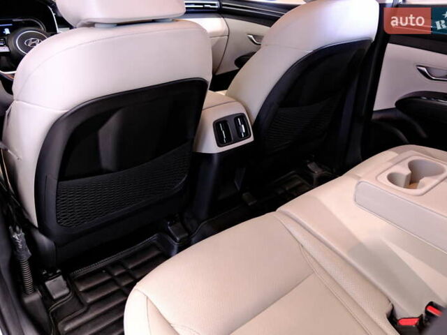 Белый Хендай Туксон, объемом двигателя 2 л и пробегом 160 тыс. км за 29900 $, фото 44 на Automoto.ua