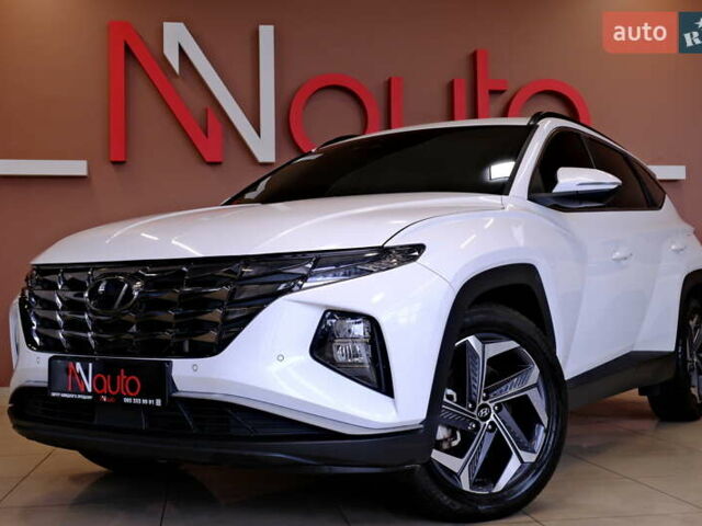 Белый Хендай Туксон, объемом двигателя 2 л и пробегом 160 тыс. км за 29900 $, фото 15 на Automoto.ua