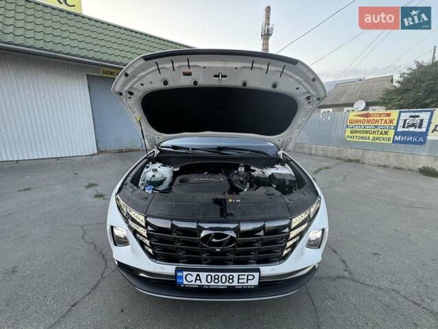 Білий Хендай Туксон, об'ємом двигуна 1.6 л та пробігом 43 тис. км за 32900 $, фото 29 на Automoto.ua