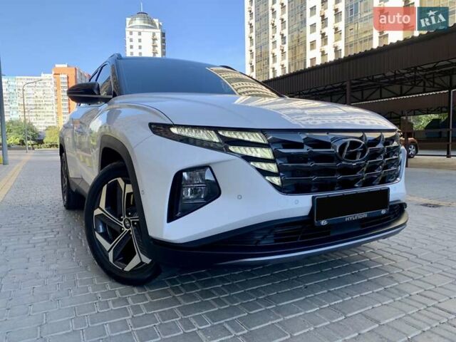 Белый Хендай Туксон, объемом двигателя 1.6 л и пробегом 93 тыс. км за 32999 $, фото 75 на Automoto.ua