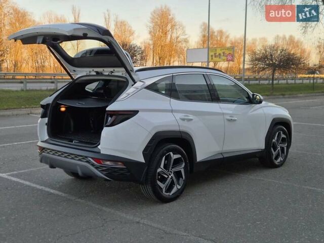 Білий Хендай Туксон, об'ємом двигуна 1.6 л та пробігом 42 тис. км за 32500 $, фото 14 на Automoto.ua