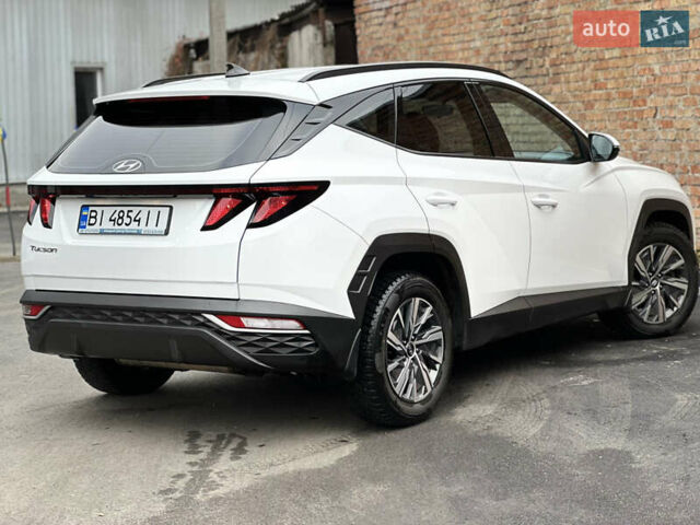 Белый Хендай Туксон, объемом двигателя 2 л и пробегом 123 тыс. км за 22800 $, фото 15 на Automoto.ua