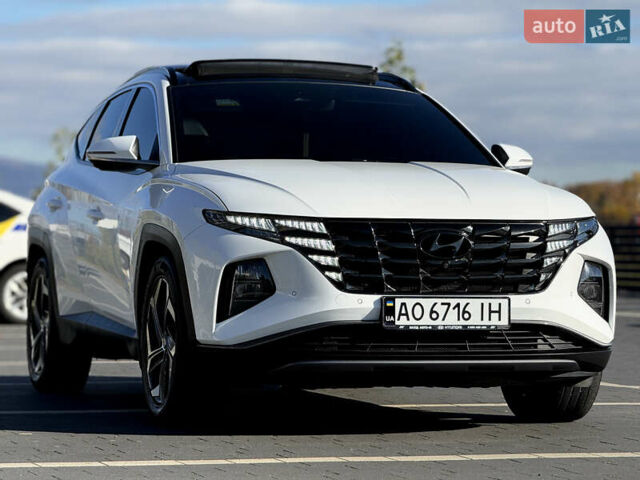 Белый Хендай Туксон, объемом двигателя 2 л и пробегом 147 тыс. км за 23700 $, фото 27 на Automoto.ua