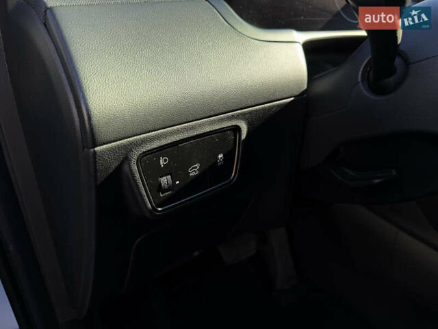 Белый Хендай Туксон, объемом двигателя 2 л и пробегом 147 тыс. км за 23700 $, фото 82 на Automoto.ua