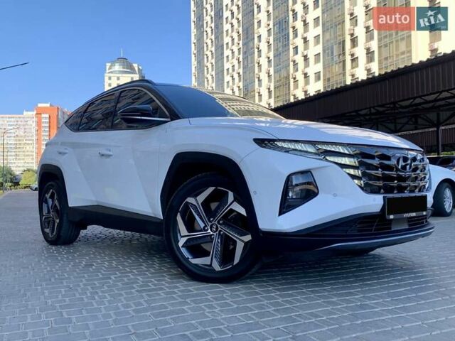 Белый Хендай Туксон, объемом двигателя 1.6 л и пробегом 93 тыс. км за 32999 $, фото 71 на Automoto.ua