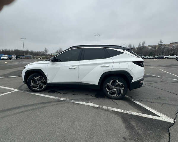 Білий Хендай Туксон, об'ємом двигуна 1.6 л та пробігом 95 тис. км за 31000 $, фото 17 на Automoto.ua