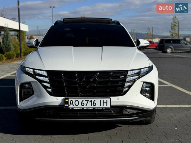 Белый Хендай Туксон, объемом двигателя 2 л и пробегом 147 тыс. км за 23700 $, фото 29 на Automoto.ua