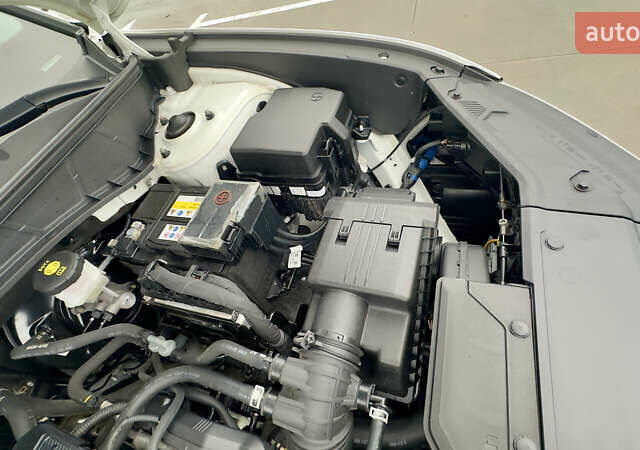 Білий Хендай Туксон, об'ємом двигуна 2 л та пробігом 67 тис. км за 24500 $, фото 59 на Automoto.ua