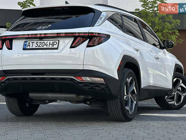 Белый Хендай Туксон, объемом двигателя 2.5 л и пробегом 47 тыс. км за 30000 $, фото 17 на Automoto.ua