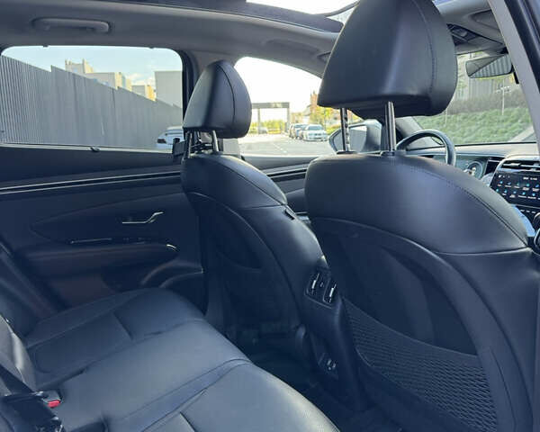 Белый Хендай Туксон, объемом двигателя 2 л и пробегом 58 тыс. км за 26900 $, фото 47 на Automoto.ua