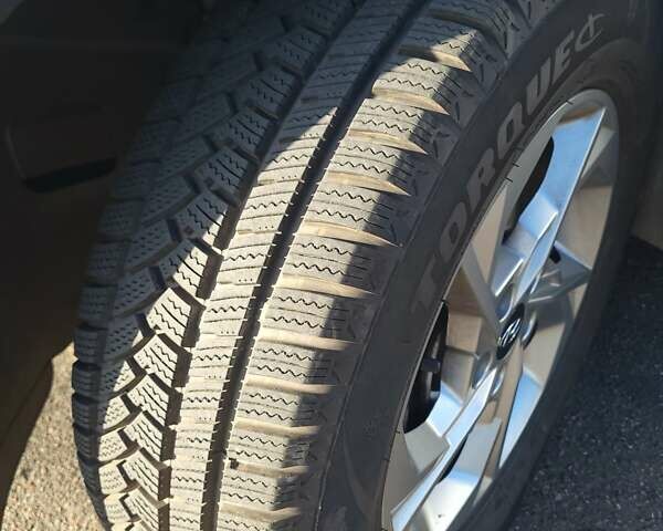 Белый Хендай Туксон, объемом двигателя 2 л и пробегом 108 тыс. км за 27999 $, фото 18 на Automoto.ua