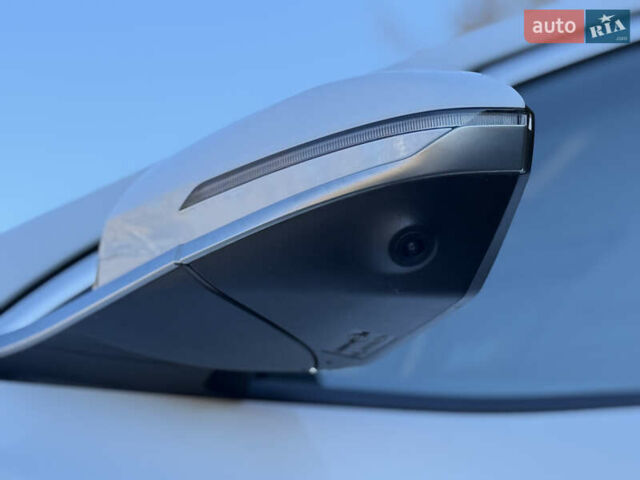 Білий Хендай Туксон, об'ємом двигуна 2 л та пробігом 37 тис. км за 28500 $, фото 6 на Automoto.ua