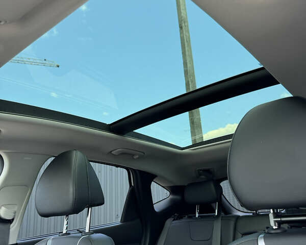 Белый Хендай Туксон, объемом двигателя 2 л и пробегом 58 тыс. км за 26900 $, фото 52 на Automoto.ua